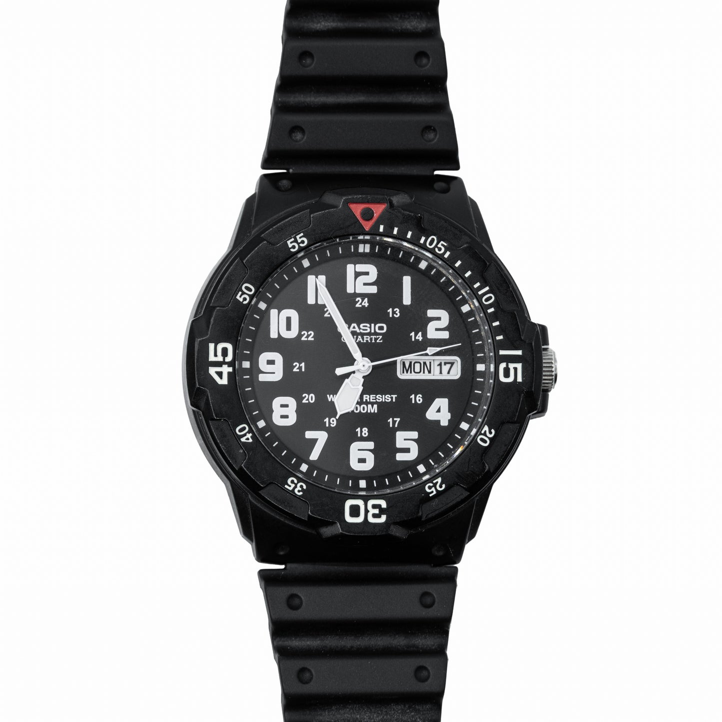 Casio MRW-200H-1BV Dive Style 44.6 mm Black Sport Watch - White